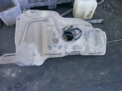 Δεξαμενή Καυσίμου (Ρεζερβουάρ) για VW TRANSPORTER (1997 - 2003) (70X) (T4) Δεξαμενή Καυσίμου (Ρεζερβουάρ) για VW TRANSPORTER (1997 - 2003) (70X) (T4)