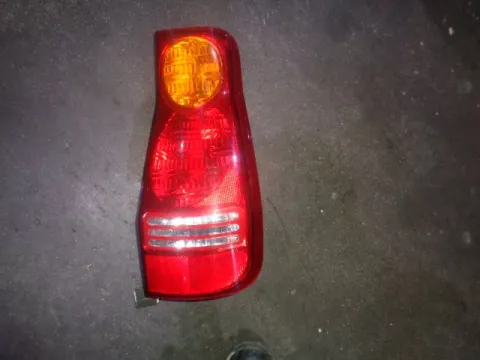 Φανάρι Πίσω Δεξί για HYUNDAI MATRIX (2001 - 2006) (FC) Φανάρι Πίσω Δεξί για HYUNDAI MATRIX (2001 - 2006) (FC)