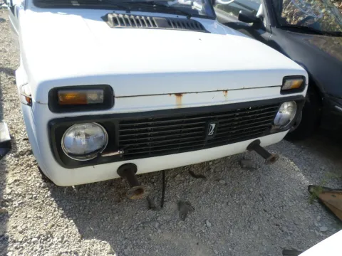 Τροπέτο Αμάξι κομπλέ Με Άκρο Αριστερό για LADA NIVA (1995 - ) (2121) *Δ* Τροπέτο Αμάξι κομπλέ Με Άκρο Αριστερό για LADA NIVA (1995 - ) (2121) *Δ*