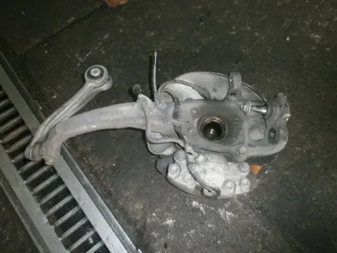 Άκρο Πλήρες Εμπρός Αριστερό Με ABS για AUDI A4 (2008 - 2011) (8K) Άκρο Πλήρες Εμπρός Αριστερό Με ABS για AUDI A4 (2008 - 2011) (8K)