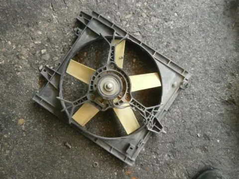 Βεντιλατέρ Ψυγείου ΝΕΡΟΥ για NISSAN PRIMERA (1990 - 1993) (P10) Βεντιλατέρ Ψυγείου ΝΕΡΟΥ για NISSAN PRIMERA (1990 - 1993) (P10)