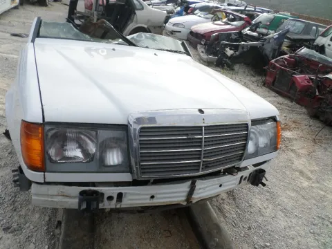 Τροπέτο Εμπρός Δεν Έχει Μηχανή Και Σσμάν για MERCEDES E - CLASS (1985 - 1993) (W124) *Δ* Τροπέτο Εμπρός Δεν Έχει Μηχανή Και Σσμάν για MERCEDES E - CLASS (1985 - 1993) (W124) *Δ*