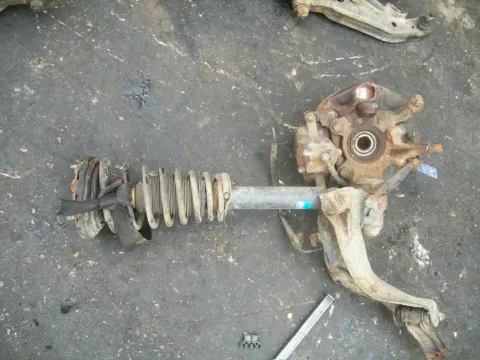 Άκρο Πλήρες Εμπρός Αριστερό Με ABS για NISSAN PRIMERA (1994 - 1996) (P10) Άκρο Πλήρες Εμπρός Αριστερό Με ABS για NISSAN PRIMERA (1994 - 1996) (P10)