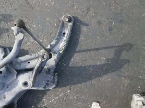 Ψαλίδι Εμπρός Αριστερό για FORD FIESTA (2008 - 2012) Mk6 (JA8) Ψαλίδι Εμπρός Αριστερό για FORD FIESTA (2008 - 2012) Mk6 (JA8)