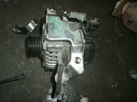 Δυναμό - Εναλλάκτης TG104210 για TOYOTA YARIS (2006 - 2009) (KL9) Δυναμό - Εναλλάκτης TG104210 για TOYOTA YARIS (2006 - 2009) (KL9)