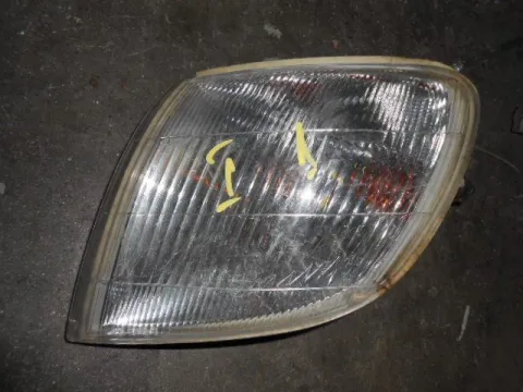 Φλας Εμπρός Αριστερό για HYUNDAI H-1 STAREX (1998 - 2001) Φλας Εμπρός Αριστερό για HYUNDAI H-1 STAREX (1998 - 2001)