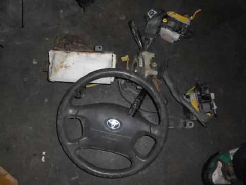 Σετ Αερόσακων Εμπρός (χ.Ταμπλό) για TOYOTA COROLLA (1997 - 1999) (A111) *Γ* Σετ Αερόσακων Εμπρός (χ.Ταμπλό) για TOYOTA COROLLA (1997 - 1999) (A111) *Γ*