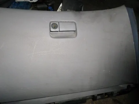 Ντουλαπάκι για NISSAN PRIMERA (2002 - 2007) (P12) Ντουλαπάκι για NISSAN PRIMERA (2002 - 2007) (P12)