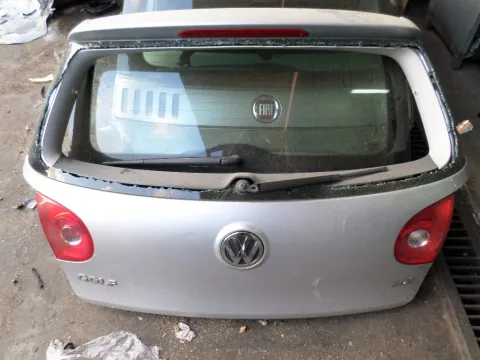 Πορτ-Μπαγκάζ για VW GOLF (2004 - 2008) Mk5 (1K1) Πορτ-Μπαγκάζ για VW GOLF (2004 - 2008) Mk5 (1K1)
