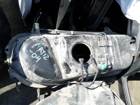 Δεξαμενή Καυσίμου (Ρεζερβουάρ) για CHEVROLET - DAEWOO MATIZ (2001 - 2005) (M150)  *Δ* Δεξαμενή Καυσίμου (Ρεζερβουάρ) για CHEVROLET - DAEWOO MATIZ (2001 - 2005) (M150)  *Δ*
