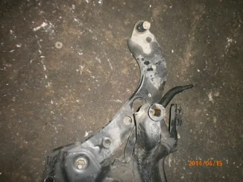 Ψαλίδι Εμπρός Αριστερό για TOYOTA RAV-4 (2009 - 2011) (XA30) 2000 (3ZR-FAE) petrol 158 (ZSA3_) 4WD Ψαλίδι Εμπρός Αριστερό για TOYOTA RAV-4 (2009 - 2011) (XA30) 2000 (3ZR-FAE) petrol 158 (ZSA3_) 4WD
