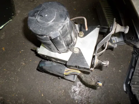 Μονάδα ABS a0034310312 για MERCEDES SLK (1996 - 2000) (R170) 2000 ((M111.943)) Petrol 192 200 Kompressor Μονάδα ABS a0034310312 για MERCEDES SLK (1996 - 2000) (R170) 2000 ((M111.943)) Petrol 192 200 Kompressor