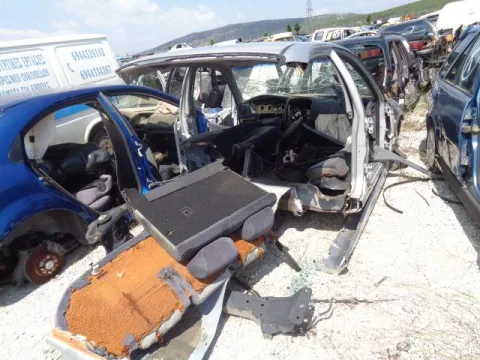 Τροπέτο Πίσω Με Άξονα Με Θόλουs Και Σασί για HYUNDAI SONATA (2001 - 2004) (EU4) *Δ* -  Τροπέτο Πίσω Με Άξονα Με Θόλουs Και Σασί για HYUNDAI SONATA (2001 - 2004) (EU4) *Δ* -