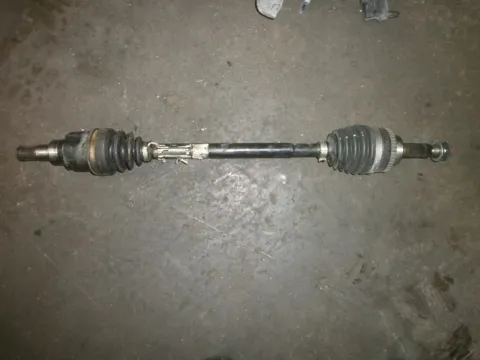 Ημιαξόνιο Εμπρός Αριστερό Με ABS για SUZUKI ALTO (2009 - ) (GF) (FC31) 1000 K10B petrol 68 Ημιαξόνιο Εμπρός Αριστερό Με ABS για SUZUKI ALTO (2009 - ) (GF) (FC31) 1000 K10B petrol 68