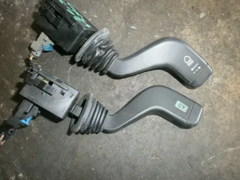 Διακόπτης Φώτων-Φλάς για OPEL CORSA (2000 - 2004) C , (2004 - 2006) C Διακόπτης Φώτων-Φλάς για OPEL CORSA (2000 - 2004) C , (2004 - 2006) C