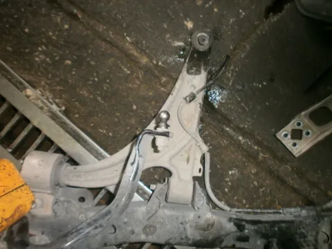 Ψαλίδι Εμπρός Αριστερό για OPEL ASTRA (2010 - 2012) J Ψαλίδι Εμπρός Αριστερό για OPEL ASTRA (2010 - 2012) J