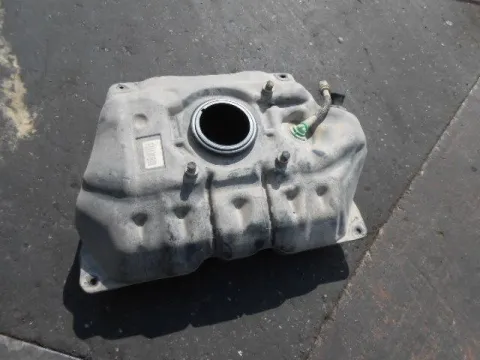 Δεξαμενή Καυσίμου (Ρεζερβουάρ) για TOYOTA YARIS (2006 - 2009) (KL9) *Δ* 27865 Δεξαμενή Καυσίμου (Ρεζερβουάρ) για TOYOTA YARIS (2006 - 2009) (KL9) *Δ* 27865