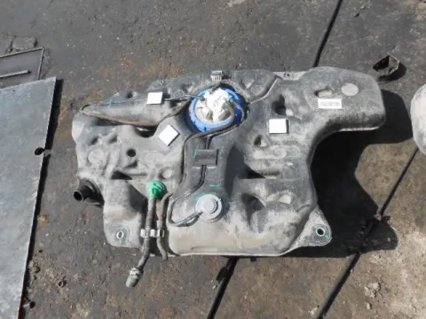 Δεξαμενή Καυσίμου (Ρεζερβουάρ) για TOYOTA AURIS (2009 - 2013) *Δ* 27865 Δεξαμενή Καυσίμου (Ρεζερβουάρ) για TOYOTA AURIS (2009 - 2013) *Δ* 27865