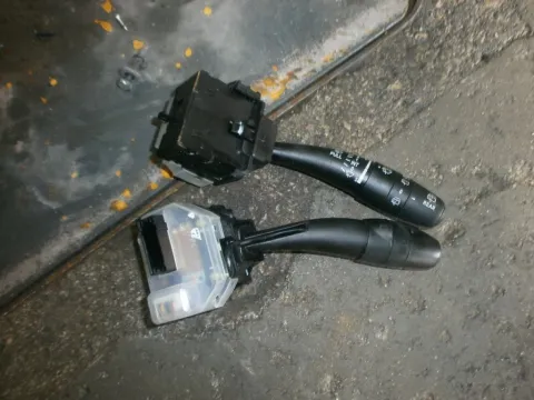 Διακόπτης Φώτων-Φλάς για KIA CEED (2007 - 2009) (ED) 1400 (G4FA) petrol 109 , 1400 (G4FA) Petrol 109 Διακόπτης Φώτων-Φλάς για KIA CEED (2007 - 2009) (ED) 1400 (G4FA) petrol 109 , 1400 (G4FA) Petrol 109