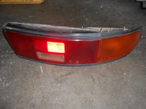 Φανάρι Πίσω Δεξί για MAZDA 323F (1989 - 1994) (BG) Φανάρι Πίσω Δεξί για MAZDA 323F (1989 - 1994) (BG)