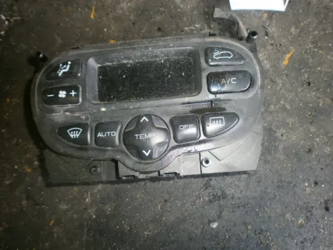 Χειριστήρια Καλοριφέρ Κλίμα για PEUGEOT 206 (2000 - 2008) CC 1600 NFU (TU5JP4) Petrol 109 Χειριστήρια Καλοριφέρ Κλίμα για PEUGEOT 206 (2000 - 2008) CC 1600 NFU (TU5JP4) Petrol 109