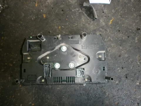 Χειριστήρια Καλοριφέρ Κλίμα για PEUGEOT 206 (2000 - 2008) CC 1600 NFU (TU5JP4) Petrol 109 -  Χειριστήρια Καλοριφέρ Κλίμα για PEUGEOT 206 (2000 - 2008) CC 1600 NFU (TU5JP4) Petrol 109 -