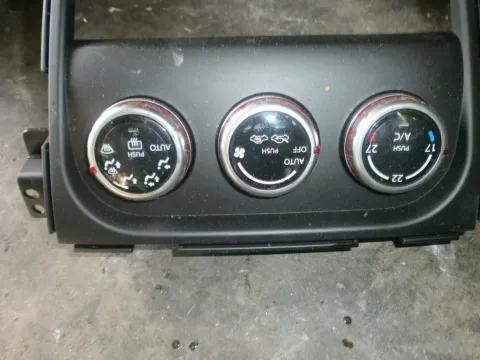 Χειριστήρια Καλοριφέρ για SUZUKI SX4 (2007 - 2009) (RW) 1600 (M16A) petrol 107 RW416 (YB21) VVT 4WD , (2010 - 2013) (RW) 1600 () petrol 120 RW416 (YB21) VVT 4WD Χειριστήρια Καλοριφέρ για SUZUKI SX4 (2007 - 2009) (RW) 1600 (M16A) petrol 107 RW416 (YB21) VVT 4WD , (2010 - 2013) (RW) 1600 () petrol 120 RW416 (YB21) VVT 4WD