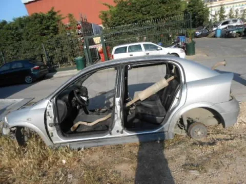 Τροπέτο Πίσω Με Άξονα Με Θόλουs Και Σασί για OPEL ASTRA (1998 - 2004) G Ηatchback - 5dr *Δ* -  Τροπέτο Πίσω Με Άξονα Με Θόλουs Και Σασί για OPEL ASTRA (1998 - 2004) G Ηatchback - 5dr *Δ* -