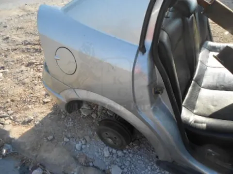Τροπέτο Πίσω Με Άξονα Με Θόλουs Και Σασί για OPEL ASTRA (1998 - 2004) G Ηatchback - 5dr *Δ* -  Τροπέτο Πίσω Με Άξονα Με Θόλουs Και Σασί για OPEL ASTRA (1998 - 2004) G Ηatchback - 5dr *Δ* -