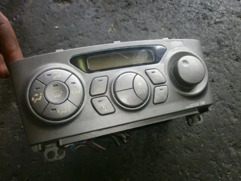 Χειριστήρια Καλοριφέρ για TOYOTA CELICA (2002 - 2005) (T230) ΤΕΛΑΡΟ 24 Χειριστήρια Καλοριφέρ για TOYOTA CELICA (2002 - 2005) (T230) ΤΕΛΑΡΟ 24