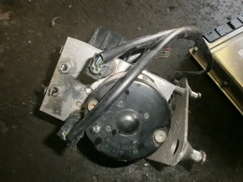 Μονάδα ABS 0265202461 για MERCEDES A - CLASS (1997 - 2000) (W168) Μονάδα ABS 0265202461 για MERCEDES A - CLASS (1997 - 2000) (W168)