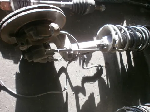 Άκρο Πλήρες Εμπρός Αριστερό Με ABS για FORD PUMA (1997 - 2001) (EC) 1600 (L1W) Petrol 103 16V Άκρο Πλήρες Εμπρός Αριστερό Με ABS για FORD PUMA (1997 - 2001) (EC) 1600 (L1W) Petrol 103 16V