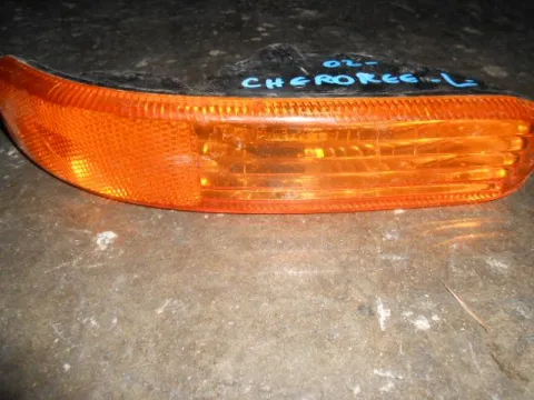 Φλας Προφυλακτήρα Αριστερό για JEEP CHEROKEE (2002 -2005) (KJ) Φλας Προφυλακτήρα Αριστερό για JEEP CHEROKEE (2002 -2005) (KJ)