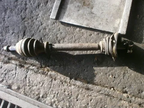 Ημιαξόνιο Εμπρός Αριστερό για RENAULT 9 - 11 (1972 - 1985) 1500 petrol Ημιαξόνιο Εμπρός Αριστερό για RENAULT 9 - 11 (1972 - 1985) 1500 petrol