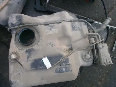 Δεξαμενή Καυσίμου (Ρεζερβουάρ) για FORD FOCUS (2002 - 2004) Mk1b  *Δ* Δεξαμενή Καυσίμου (Ρεζερβουάρ) για FORD FOCUS (2002 - 2004) Mk1b  *Δ*