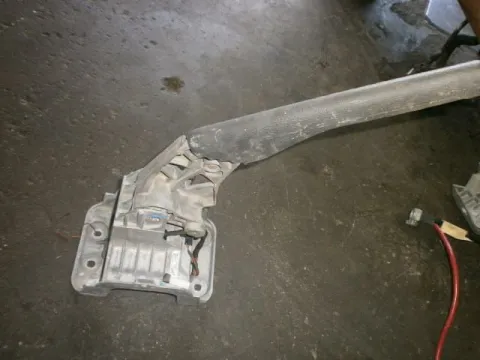 Καστάνια Χειροφρένου για VW TOURAN (2003 - 2006) (1T1) 1600 (BGU) (BSE) (BSF) Petrol 102 Καστάνια Χειροφρένου για VW TOURAN (2003 - 2006) (1T1) 1600 (BGU) (BSE) (BSF) Petrol 102