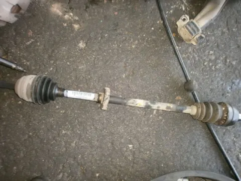Ημιαξόνιο Εμπρός Δεξί για CHEVROLET - DAEWOO LANOS (1997 - 2000) (T100) 1350 A13SM petrol 75 8V Ημιαξόνιο Εμπρός Δεξί για CHEVROLET - DAEWOO LANOS (1997 - 2000) (T100) 1350 A13SM petrol 75 8V