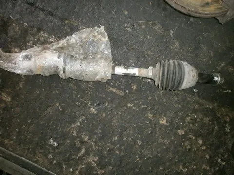 Ημιαξόνιο Εμπρός Δεξί για FORD FIESTA (2008 - 2012) Mk6 (JA8) Ημιαξόνιο Εμπρός Δεξί για FORD FIESTA (2008 - 2012) Mk6 (JA8)