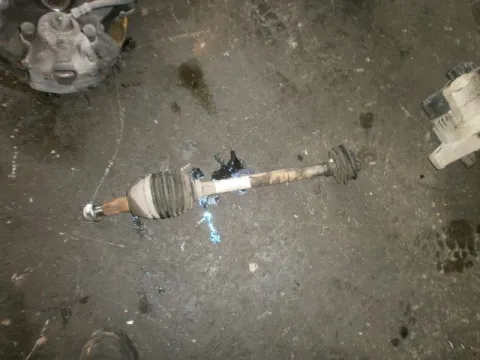 Ημιαξόνιο Εμπρός Αριστερό για FORD FIESTA (2008 - 2012) Mk6 (JA8) Ημιαξόνιο Εμπρός Αριστερό για FORD FIESTA (2008 - 2012) Mk6 (JA8)
