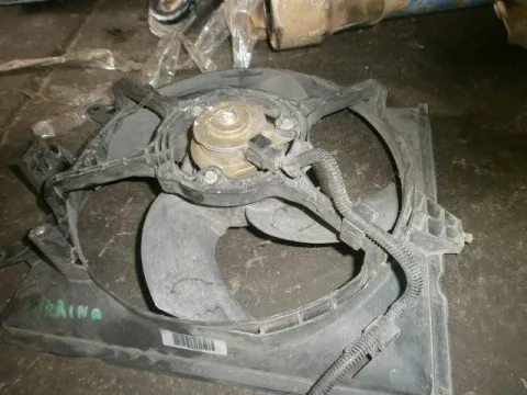 Βεντιλατέρ Ψυγείου Κινητήρα (Νερού) για MITSUBISHI LANCER (1997 - 2004) (CK) Βεντιλατέρ Ψυγείου Κινητήρα (Νερού) για MITSUBISHI LANCER (1997 - 2004) (CK)