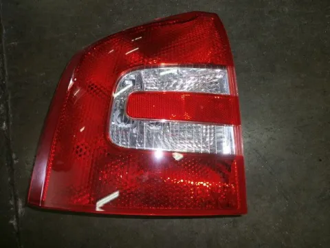 Φανάρι Πίσω Αριστερό για SKODA OCTAVIA (2004 - 2008) 5 (1Z3-5) S-Wagon - 5dr Φανάρι Πίσω Αριστερό για SKODA OCTAVIA (2004 - 2008) 5 (1Z3-5) S-Wagon - 5dr