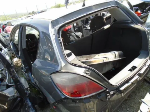 Τροπέτο Πίσω Με Άξονα Με Θόλουs Kαι Σασί για OPEL ASTRA (2004 - 2007) H Hatchback - 5dr *ΔΒ* -  Τροπέτο Πίσω Με Άξονα Με Θόλουs Kαι Σασί για OPEL ASTRA (2004 - 2007) H Hatchback - 5dr *ΔΒ* -