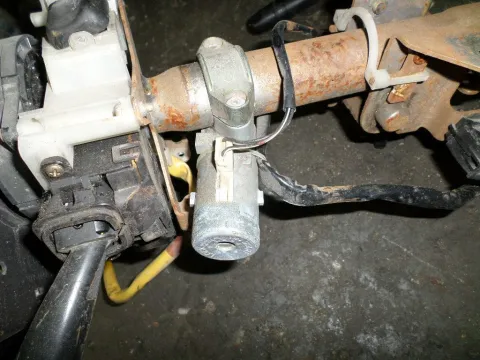 Κολόνα Τιμονιού Μεταχειρισμένη ΚΟΜΠΛΕ για SUBARU FORESTER (2000 - 2002) (SF) 2000 EJ20 - T petrol 177 Turbo -  Κολόνα Τιμονιού Μεταχειρισμένη ΚΟΜΠΛΕ για SUBARU FORESTER (2000 - 2002) (SF) 2000 EJ20 - T petrol 177 Turbo -