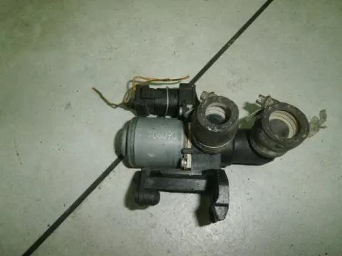 Βαλβίδα Αντλία Νερού (Τρόμπα) (8375443) για BMW 3 Series (1990 - 1995) (E36) , (1995 - 2000) (E36 F-L) , Z3 (1996 - 2003) (E36-8) Βαλβίδα Αντλία Νερού (Τρόμπα) (8375443) για BMW 3 Series (1990 - 1995) (E36) , (1995 - 2000) (E36 F-L) , Z3 (1996 - 2003) (E36-8)