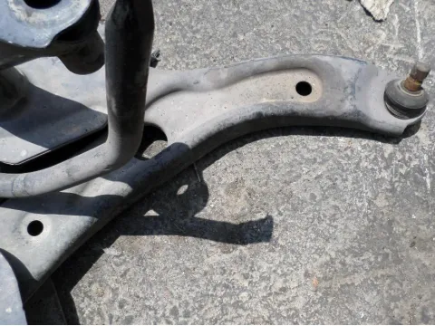 Ψαλίδι Εμπρός Δεξί για SUZUKI SWIFT (2006 - 2008) (RS) , (2008 - 2011) (RS) Ψαλίδι Εμπρός Δεξί για SUZUKI SWIFT (2006 - 2008) (RS) , (2008 - 2011) (RS)