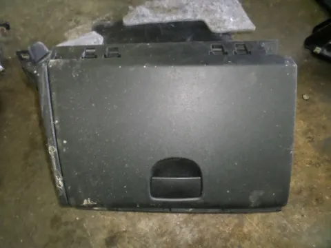 Ντουλαπάκι για HYUNDAI i20 (2009 - 2011) 1400 petrol G4FA 101 Ντουλαπάκι για HYUNDAI i20 (2009 - 2011) 1400 petrol G4FA 101
