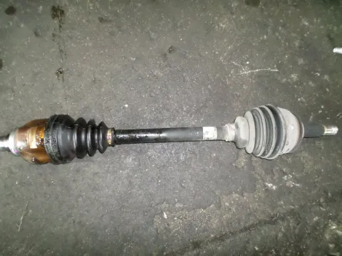 Ημιαξόνιο Εμπρός Αριστερό Με ABS για TOYOTA YARIS (2012 - ) ( ) 1400 Diesel D4-D 90hp Ημιαξόνιο Εμπρός Αριστερό Με ABS για TOYOTA YARIS (2012 - ) ( ) 1400 Diesel D4-D 90hp