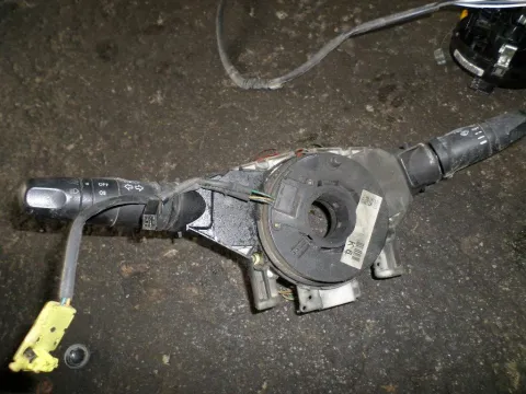 Διακόπτης Φώτων-Φλάς για NISSAN ALMERA (2002 - 2006) (N16) 2200 (YD22DDT) diesel 112 dCi , (2000 - 2002) (N16) 2200 (YD22DDT) diesel 110 Turbo Di Διακόπτης Φώτων-Φλάς για NISSAN ALMERA (2002 - 2006) (N16) 2200 (YD22DDT) diesel 112 dCi , (2000 - 2002) (N16) 2200 (YD22DDT) diesel 110 Turbo Di