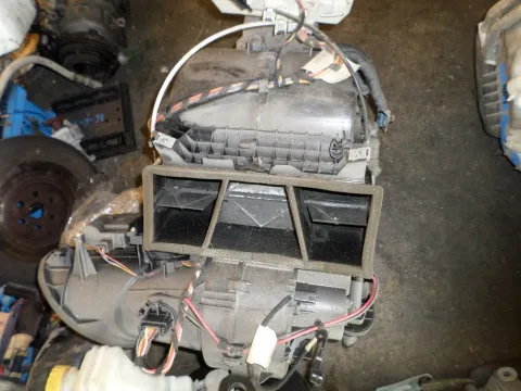 Ψύκτης (Εβαπορέτα) για PEUGEOT 307 (2001 - 2005) (3A) (3C) Ψύκτης (Εβαπορέτα) για PEUGEOT 307 (2001 - 2005) (3A) (3C)