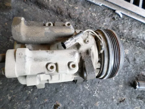 Συμπιεστής A-C (Κομπρέσορας) για FIAT ALBEA (2002- ) 1600 Petrol 16V DOHC 103hp Συμπιεστής A-C (Κομπρέσορας) για FIAT ALBEA (2002- ) 1600 Petrol 16V DOHC 103hp